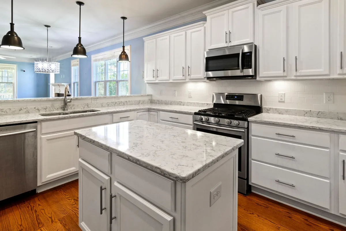 Filth & Squalor Cleanup in Bee Ridge, FL